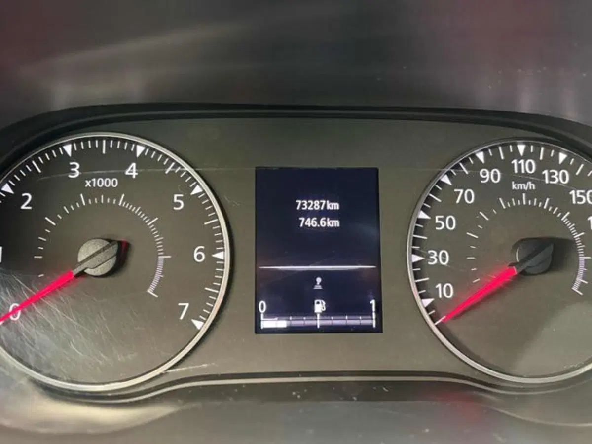 Dacia Duster usata a Pesaro-Urbino (7)