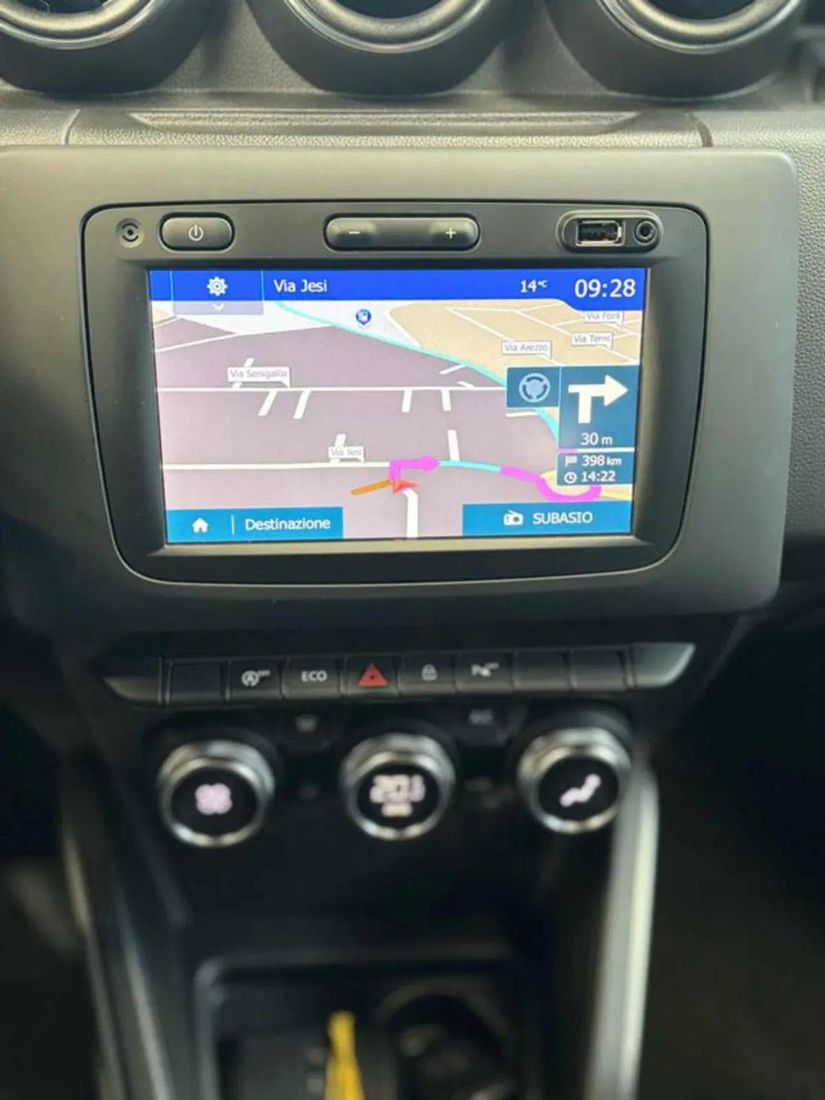 Dacia Duster usata a Pesaro-Urbino (8)