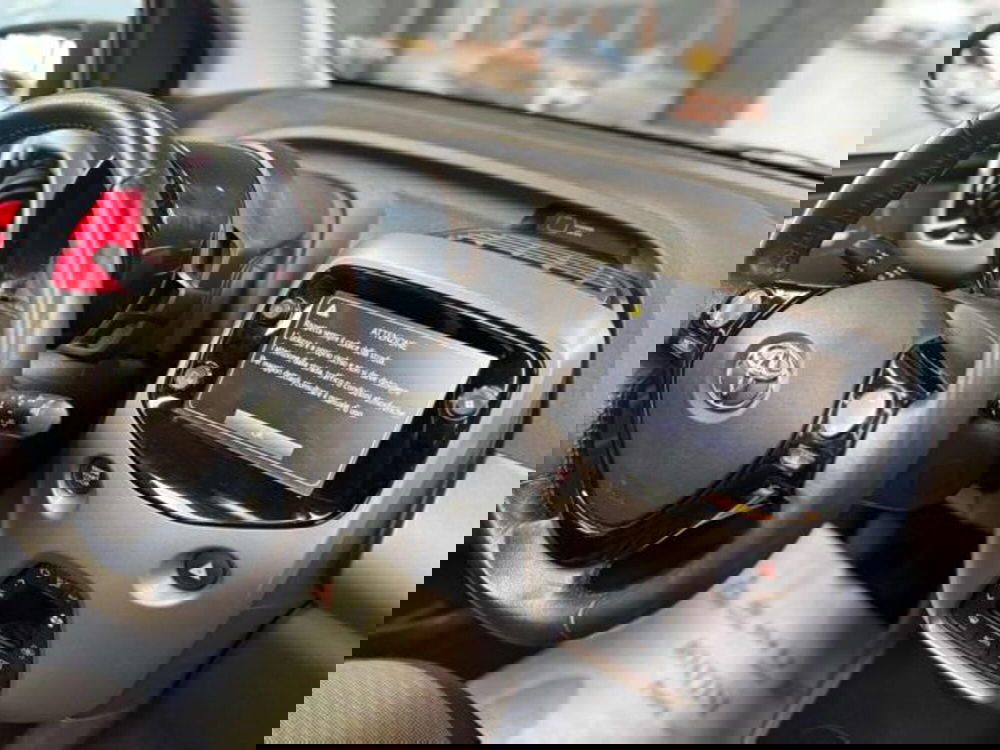 Toyota Aygo usata a Pesaro-Urbino (8)