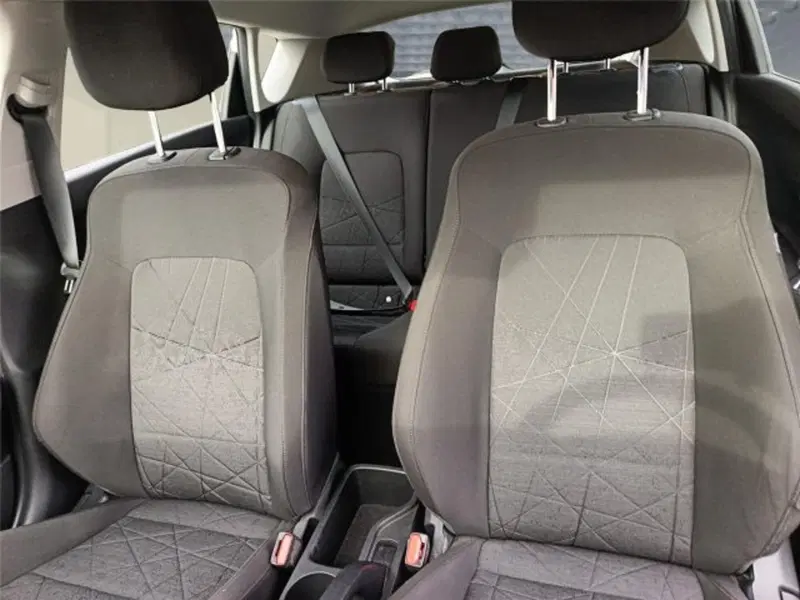Hyundai Bayon usata a Bari (19)
