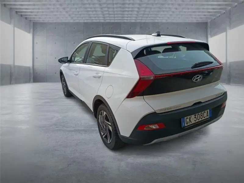 Hyundai Bayon usata a Bari (4)