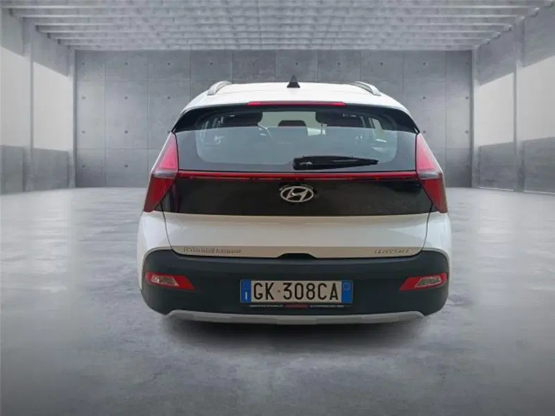 Hyundai Bayon usata a Bari (5)
