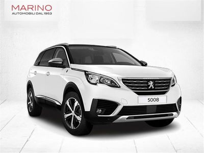 Peugeot 5008 BlueHDi 130 S&amp;S EAT8 Allure del 2023 usata a Bari
