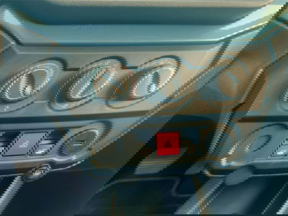 Aixam City 482 nuova a Bari (7)