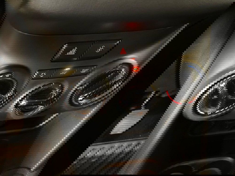 Peugeot 208 usata a Torino (11)