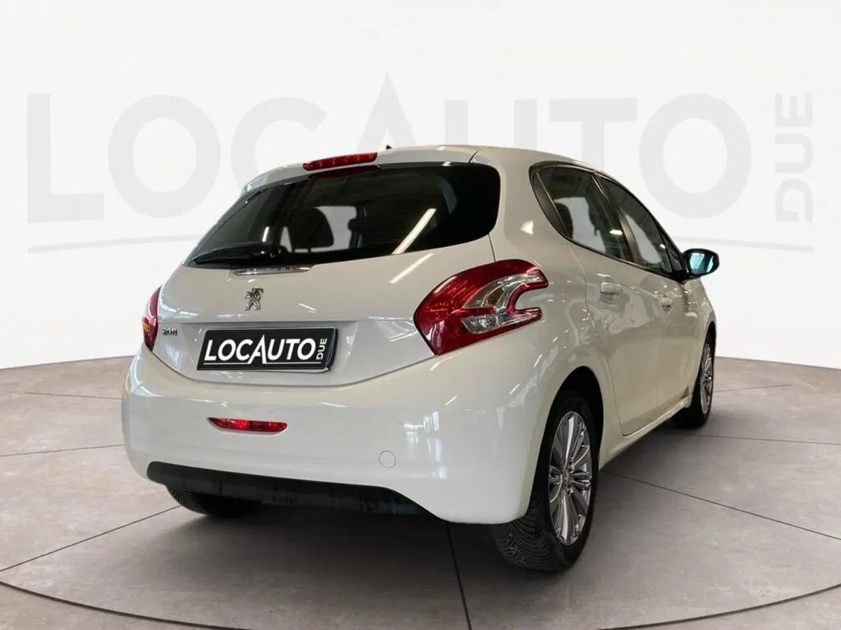 Peugeot 208 usata a Torino (4)