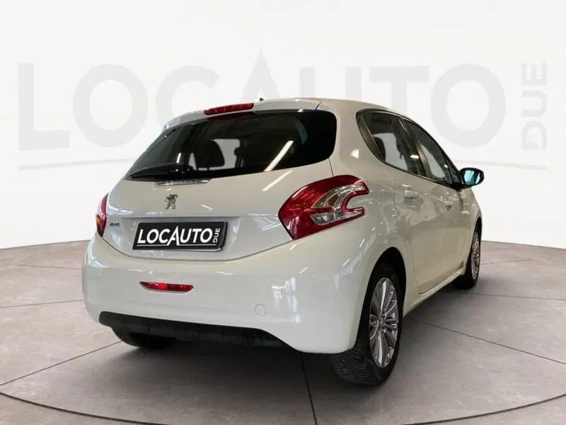 Peugeot 208 usata a Torino (4)