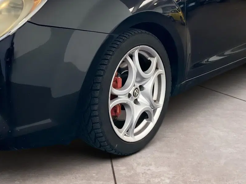 Alfa Romeo MiTo usata a Torino (15)