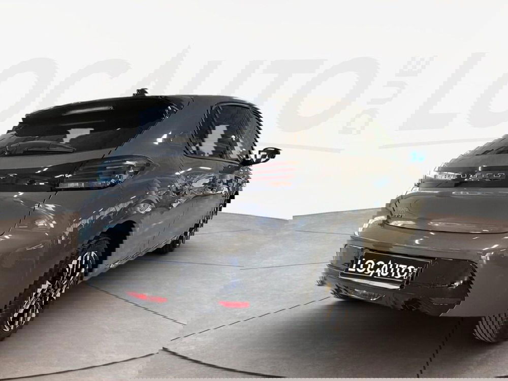 Peugeot 208 nuova a Torino (4)