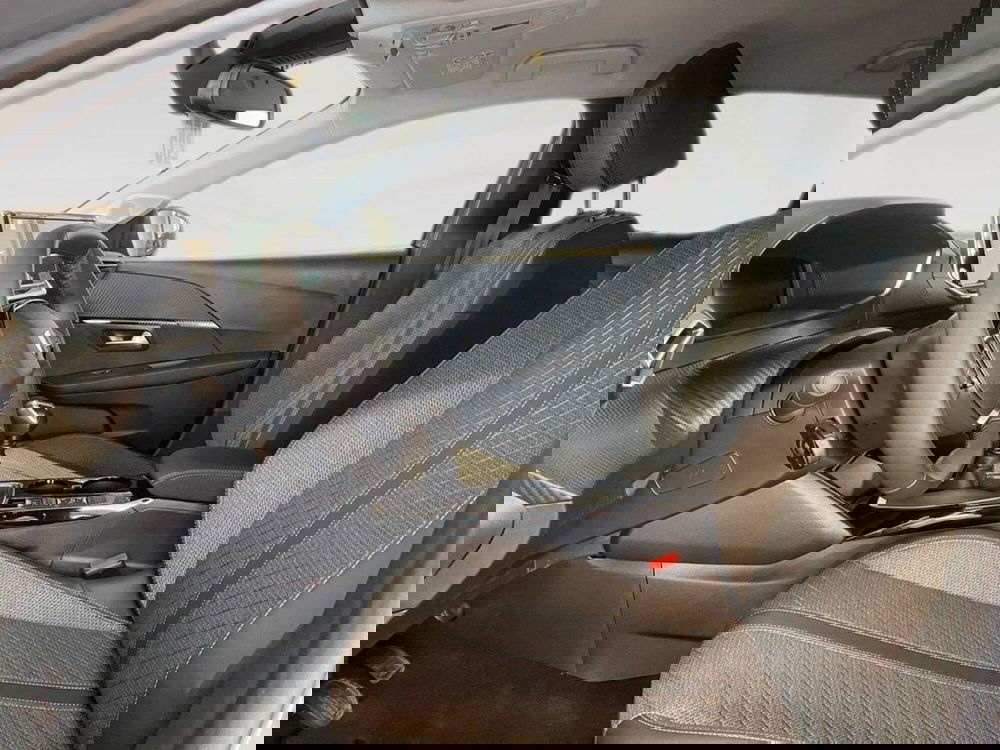 Peugeot 208 nuova a Torino (7)