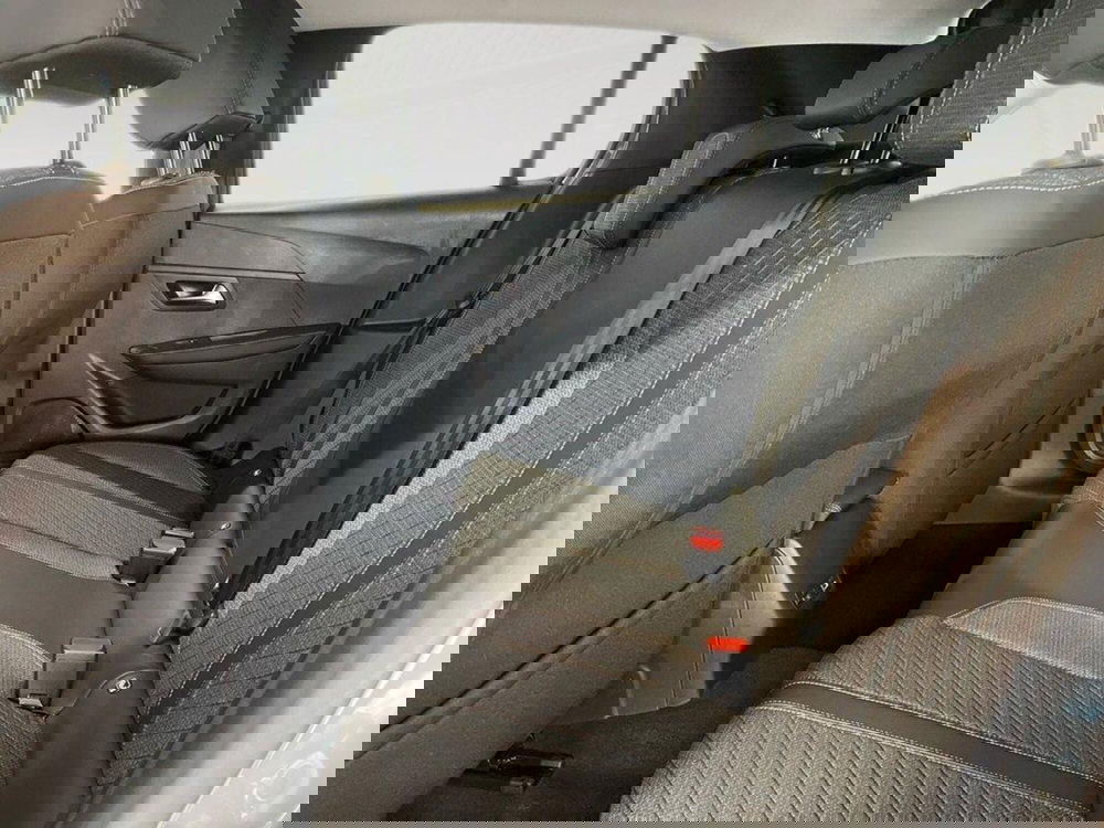 Peugeot 208 nuova a Torino (8)