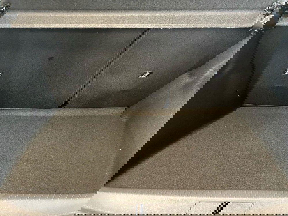 Peugeot 208 nuova a Torino (9)