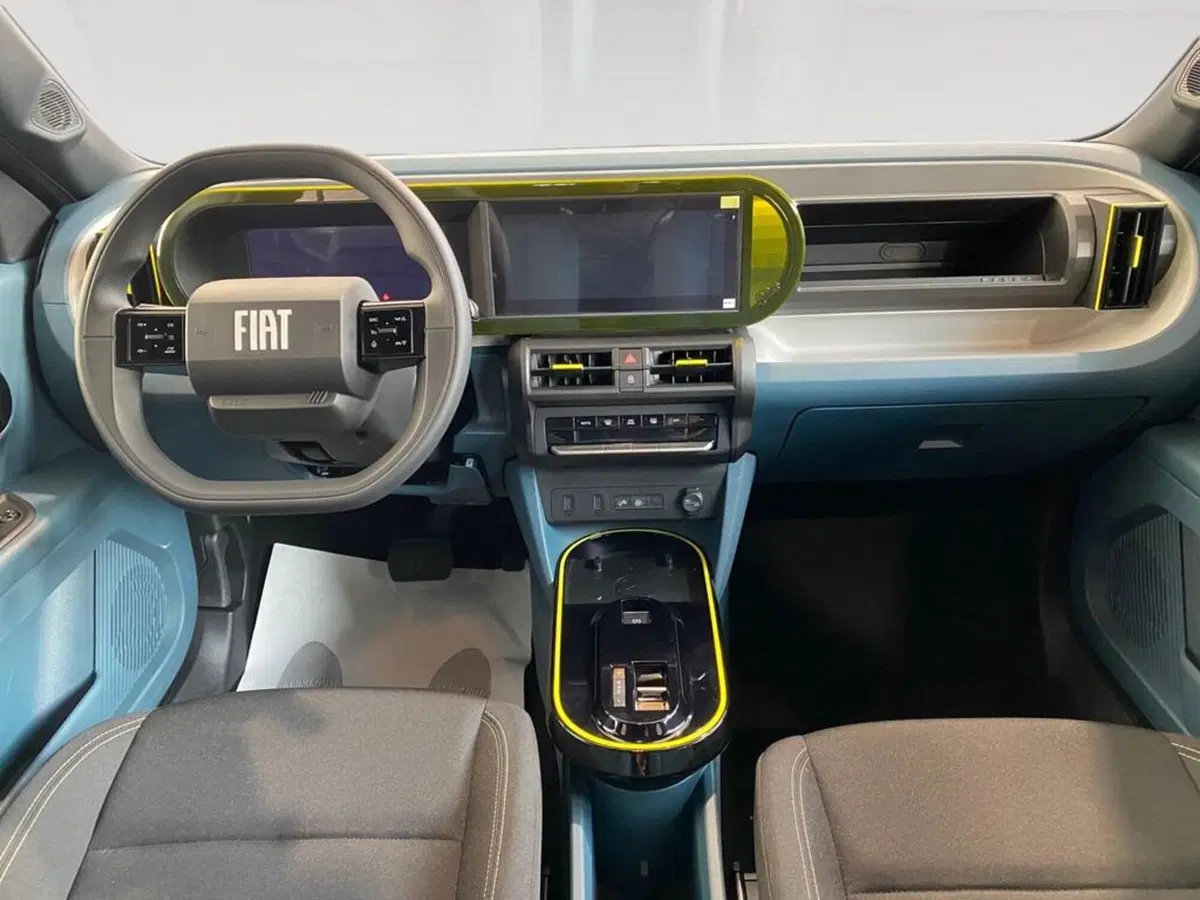 Fiat Grande Panda nuova a Torino (6)