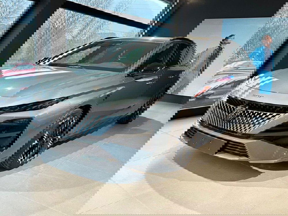 Peugeot 308 SW nuova a Sondrio