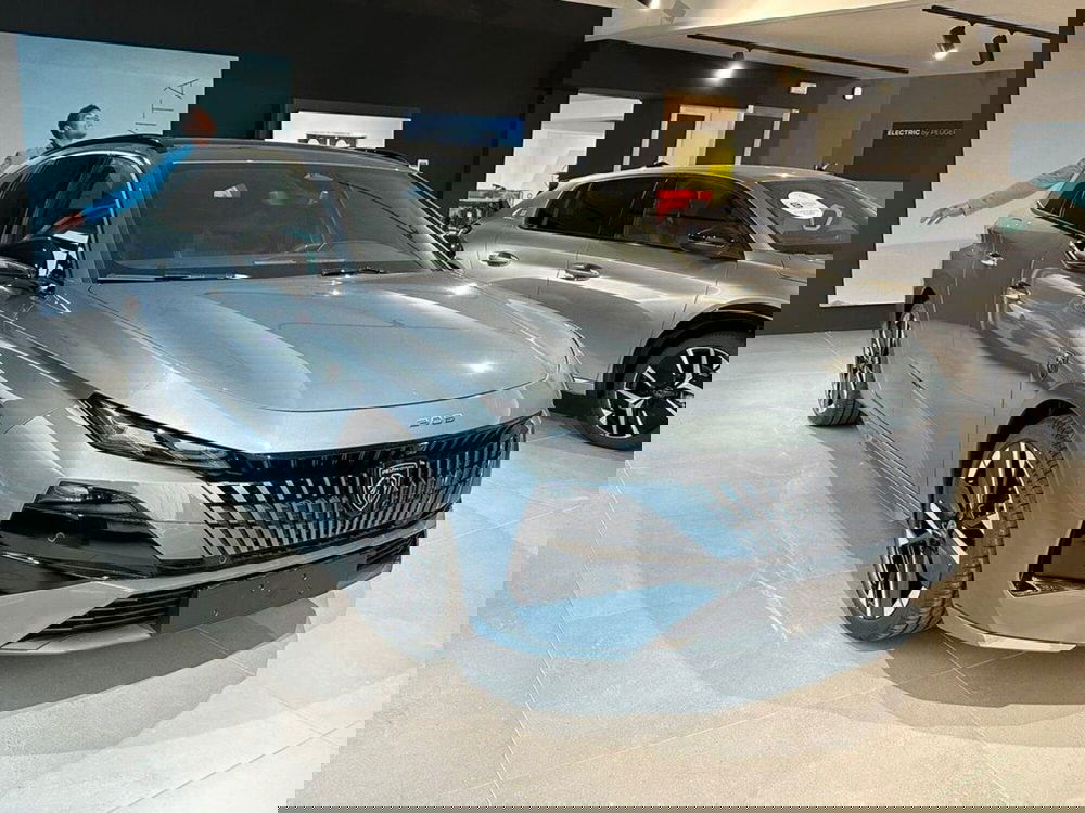 Peugeot 308 SW nuova a Sondrio (7)