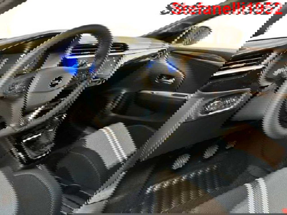 Opel Corsa nuova a Bologna (11)