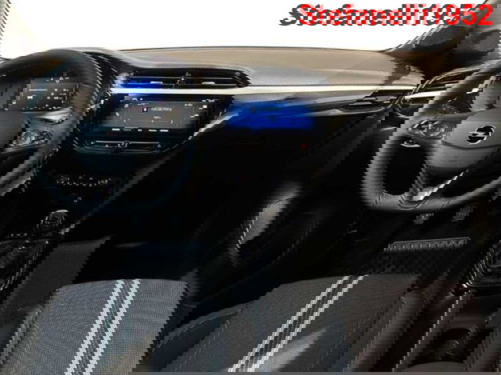 Opel Corsa nuova a Bologna (13)