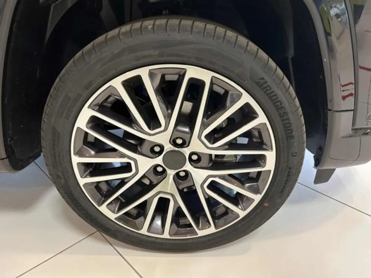 Jeep Compass nuova a Vercelli (3)