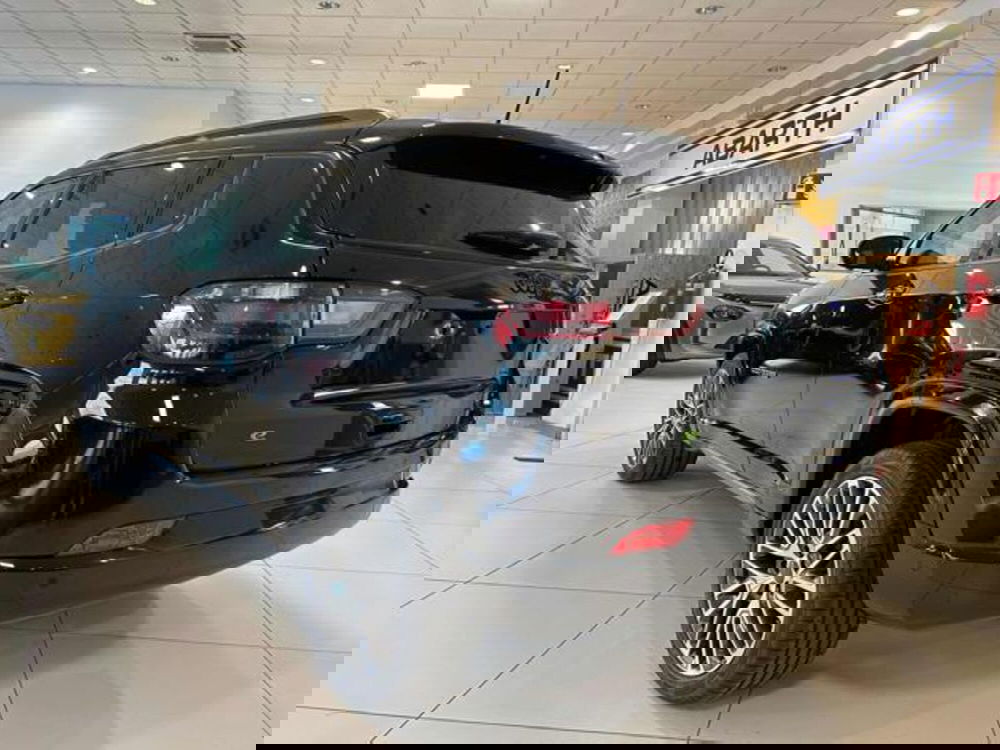 Jeep Compass nuova a Vercelli (6)