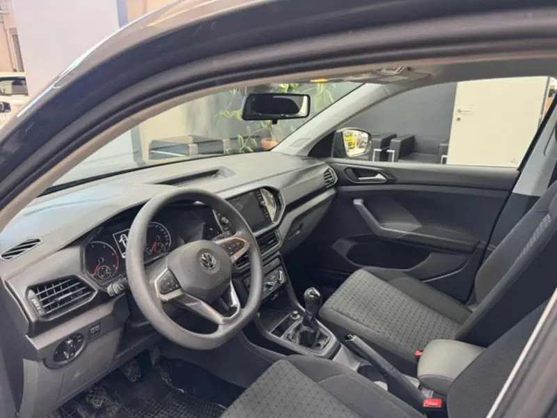 Volkswagen T-Cross usata a Vercelli (12)