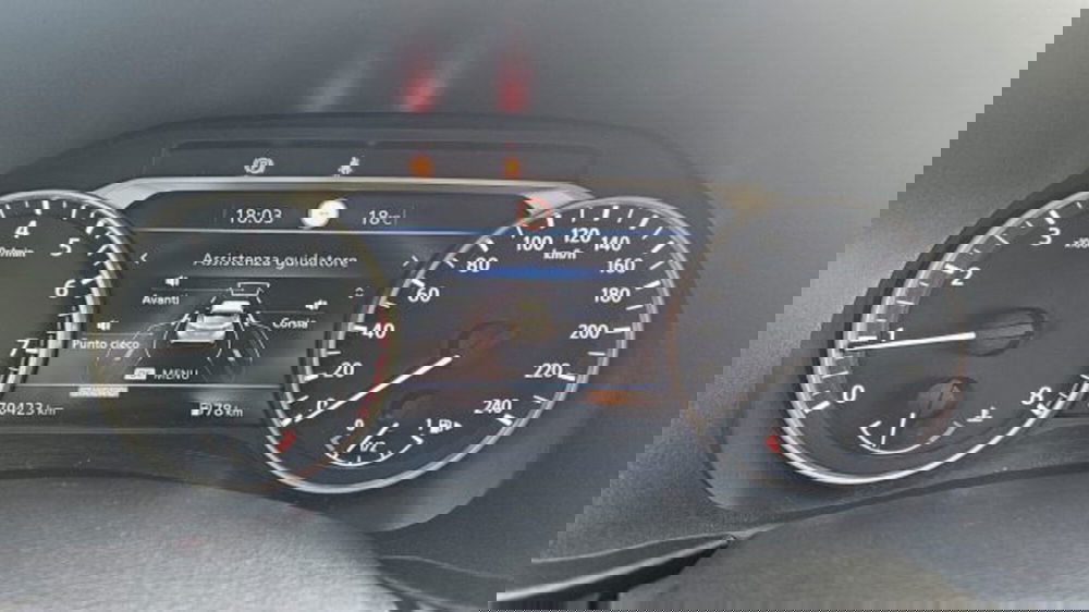 Nissan Juke usata a Lucca (9)