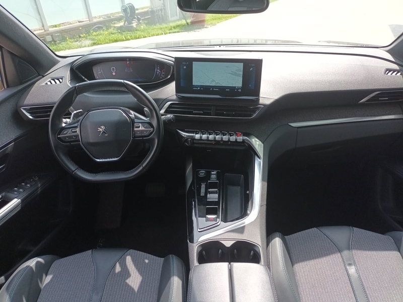 Peugeot 3008 usata a Bari (14)