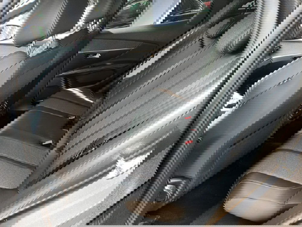 Peugeot 3008 usata a Bari (20)