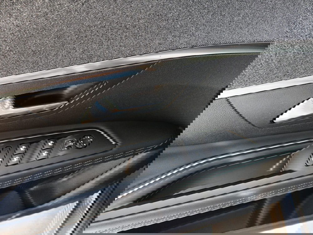 Peugeot 3008 usata a Bari (8)