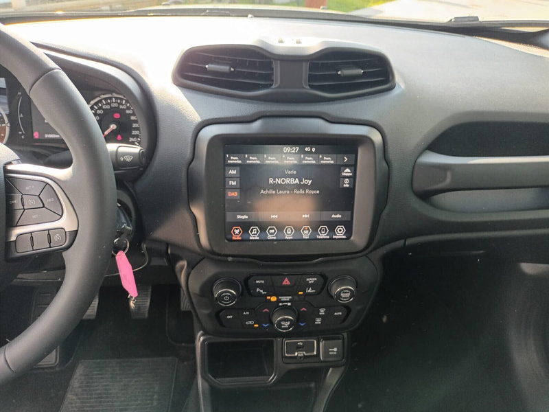 Jeep Renegade usata a Bari (12)
