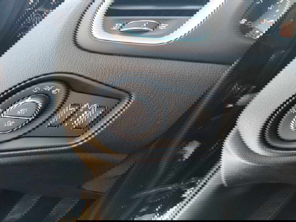 Jeep Renegade usata a Bari (8)