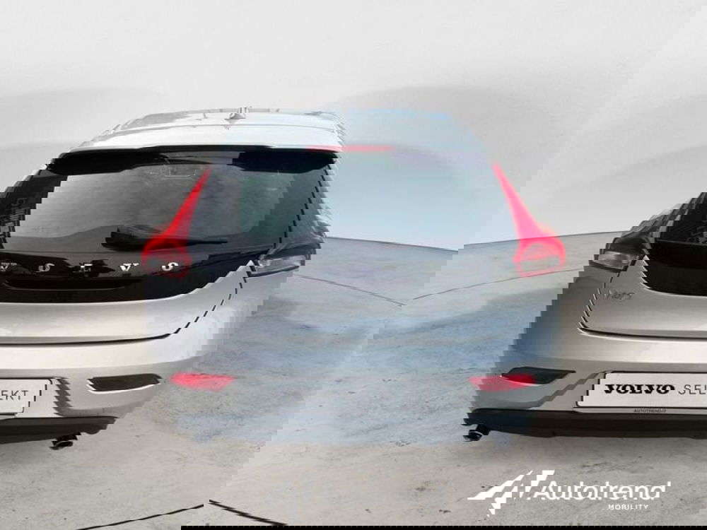 Volvo V40 usata a Lecce (4)