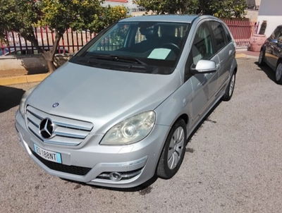 Mercedes-Benz Classe B 200 CDI Executive del 2010 usata a Rende