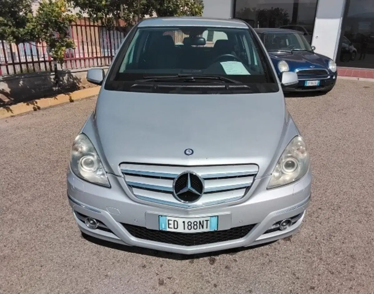 Mercedes-Benz Classe B usata a Cosenza (2)