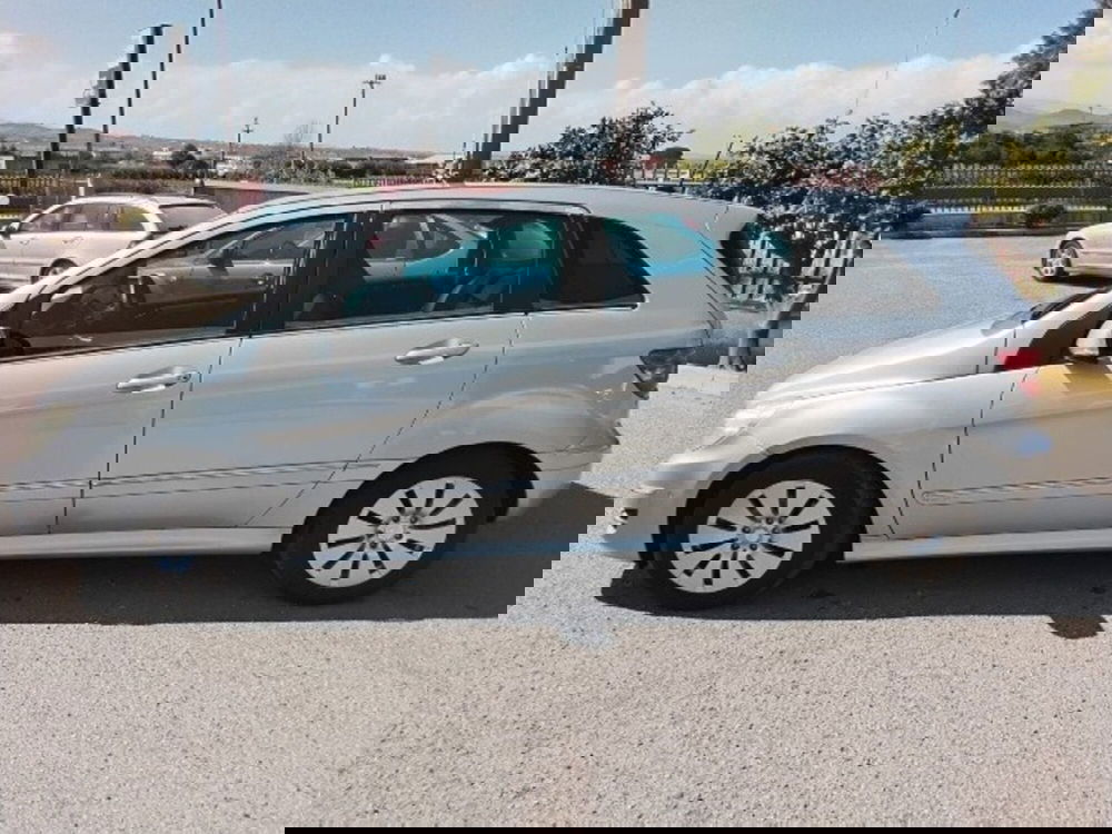 Mercedes-Benz Classe B usata a Cosenza (8)
