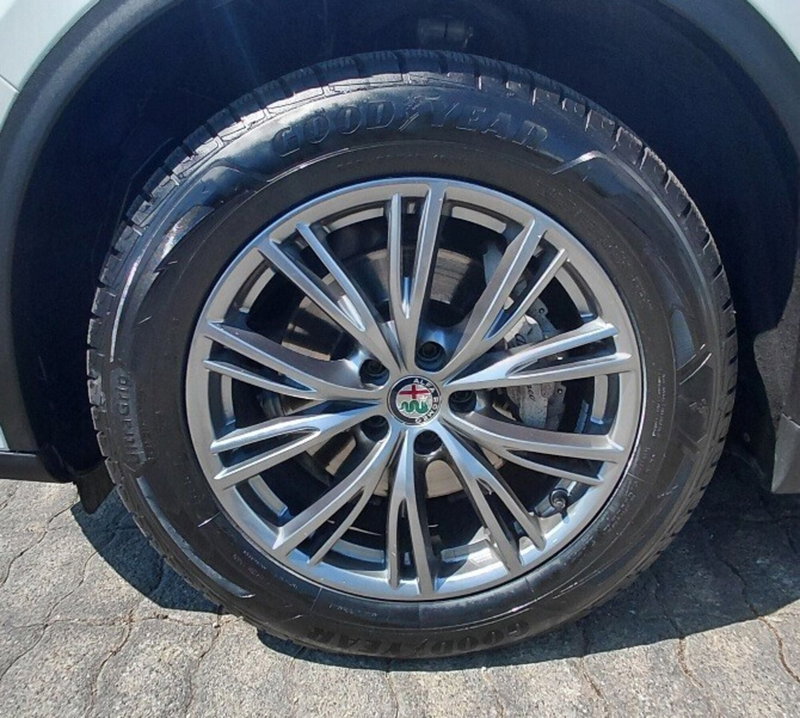 Alfa Romeo Stelvio usata a Cosenza (20)