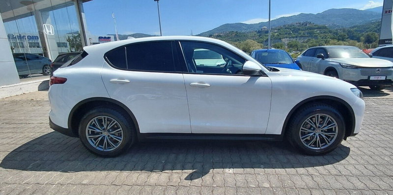 Alfa Romeo Stelvio usata a Cosenza (4)