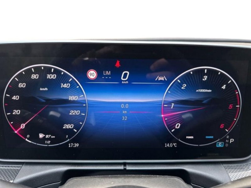 Mercedes-Benz Classe C nuova a Avellino (11)
