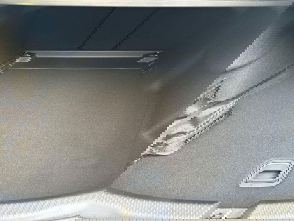 Mercedes-Benz Classe C nuova a Avellino (7)