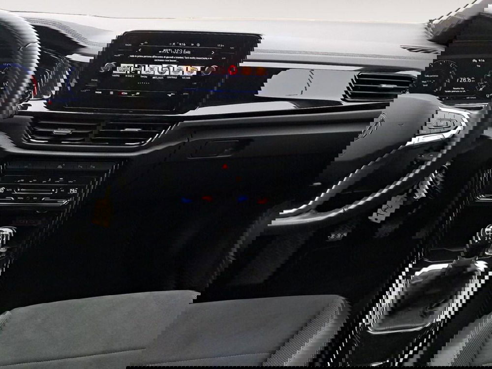 Volkswagen T-Roc usata a Ravenna (8)