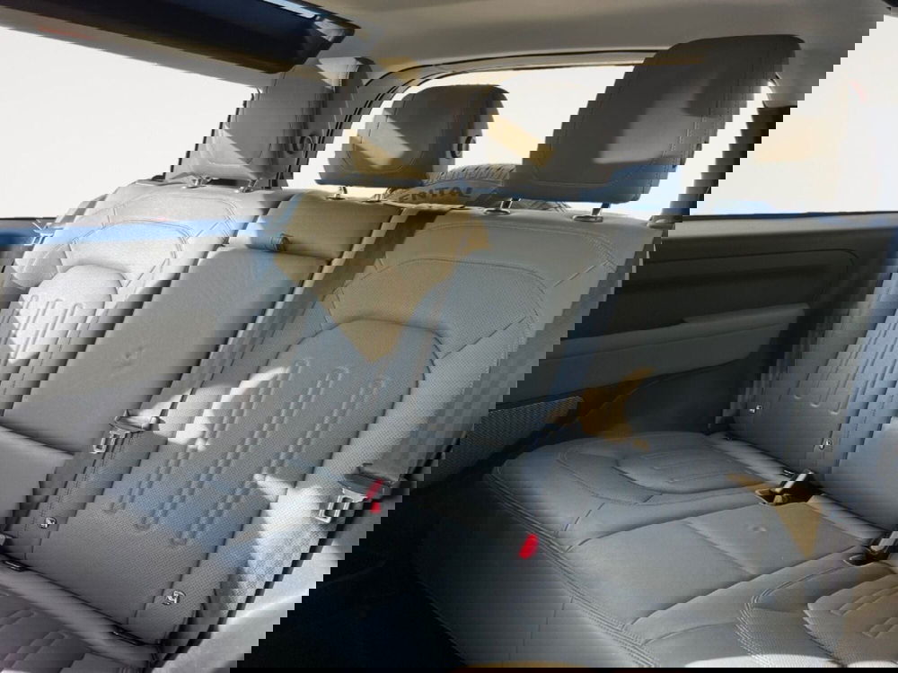 Land Rover Defender usata a Verona (11)