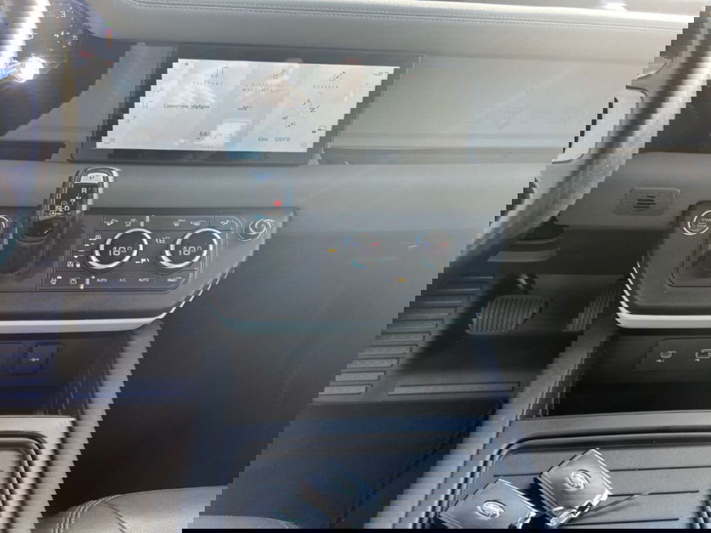 Land Rover Defender usata a Verona (9)