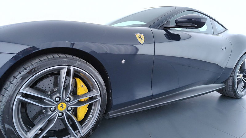 Ferrari Roma Coupé usata a Perugia (10)