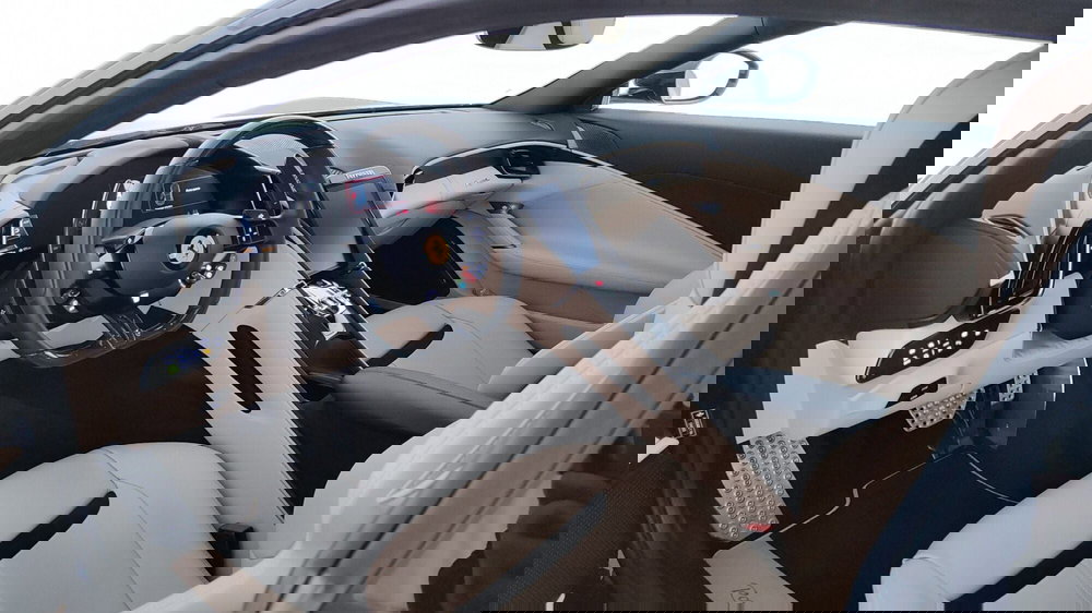 Ferrari Roma Coupé usata a Perugia (13)