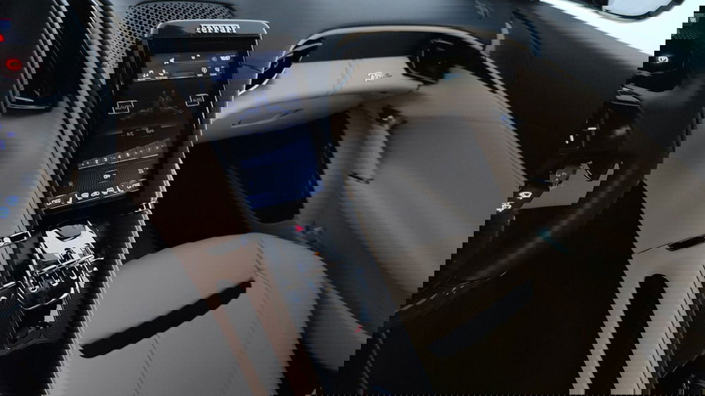 Ferrari Roma Coupé usata a Perugia (16)