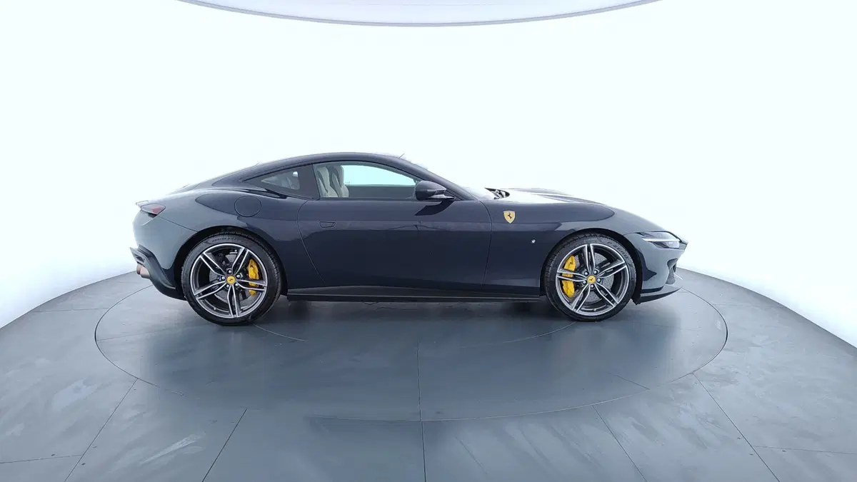 Ferrari Roma Coupé usata a Perugia (4)