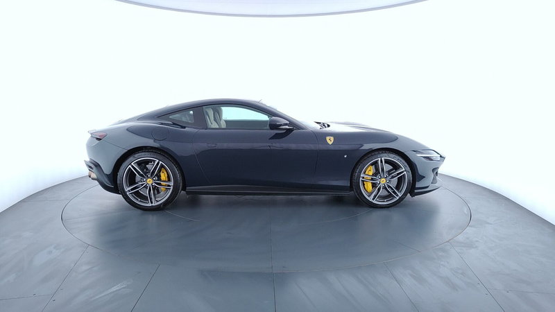Ferrari Roma Coupé usata a Perugia (4)