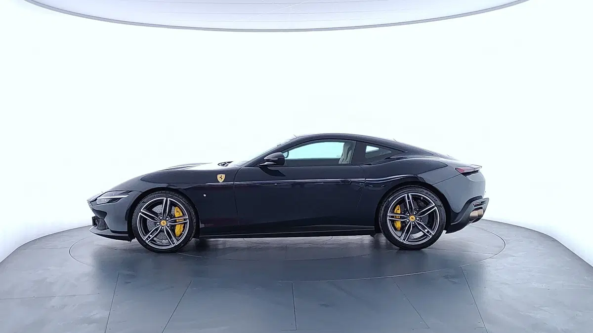 Ferrari Roma Coupé usata a Perugia (8)