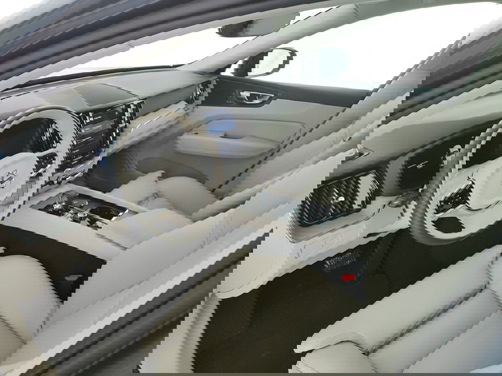 Volvo XC60 usata a L'Aquila (11)