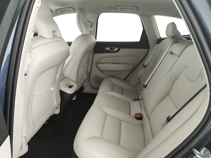 Volvo XC60 usata a L'Aquila (14)
