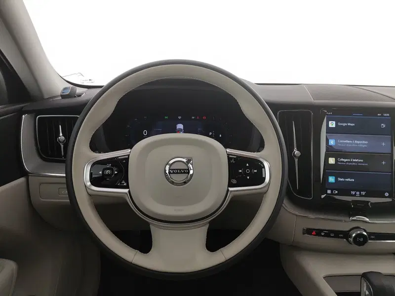 Volvo XC60 usata a L'Aquila (17)
